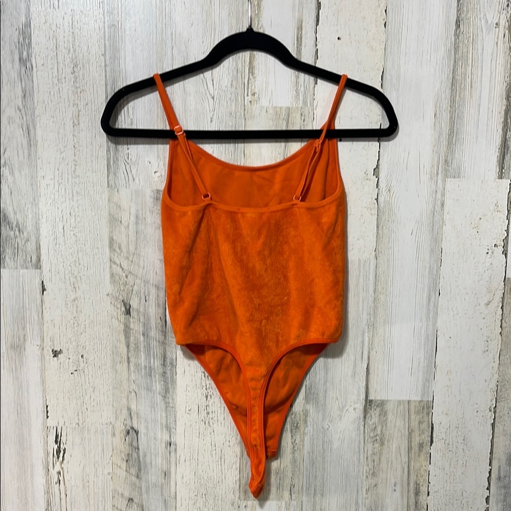 Forever 21 Bright Orange Top - Picture 5 of 6